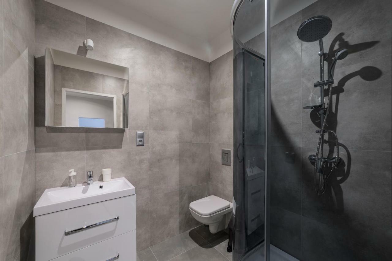 グディニャMorska Apartアパートメント エクステリア 写真
